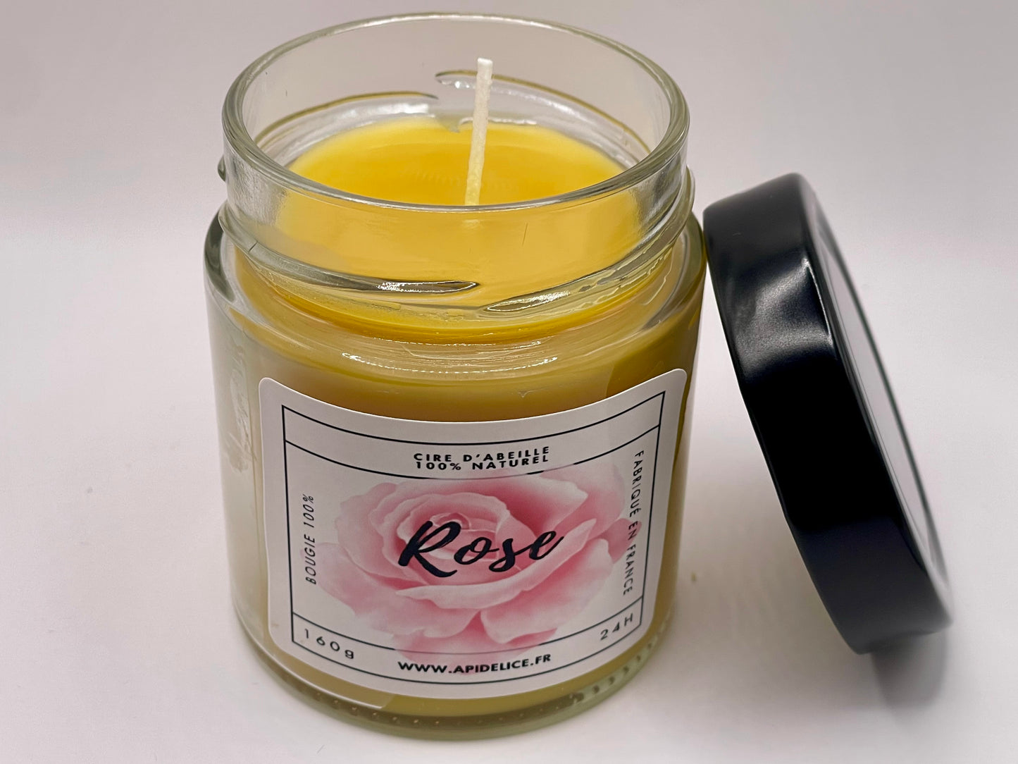 Bougie parfumée artisanale à basse de cire d'abeille naturelle. 225 Ml - 160Gr